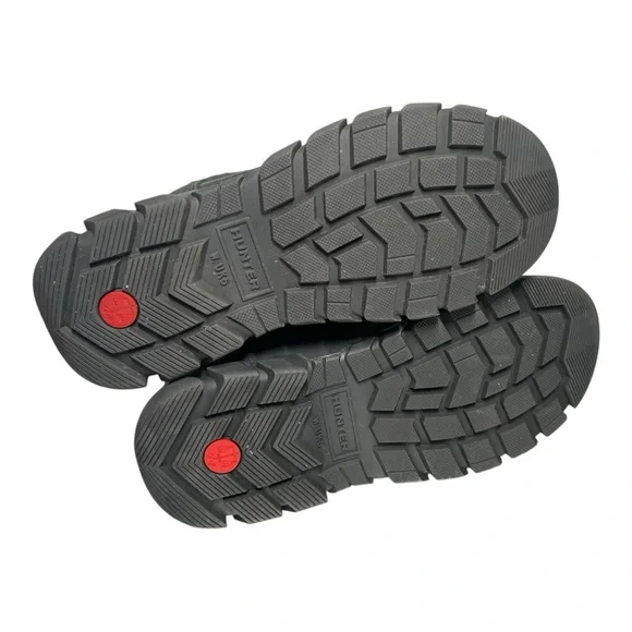 Hunter Intrepid Insulated Short Snow Boots - Women’s Size 7 (EU 38) Dark Green - Picture 6 of 9